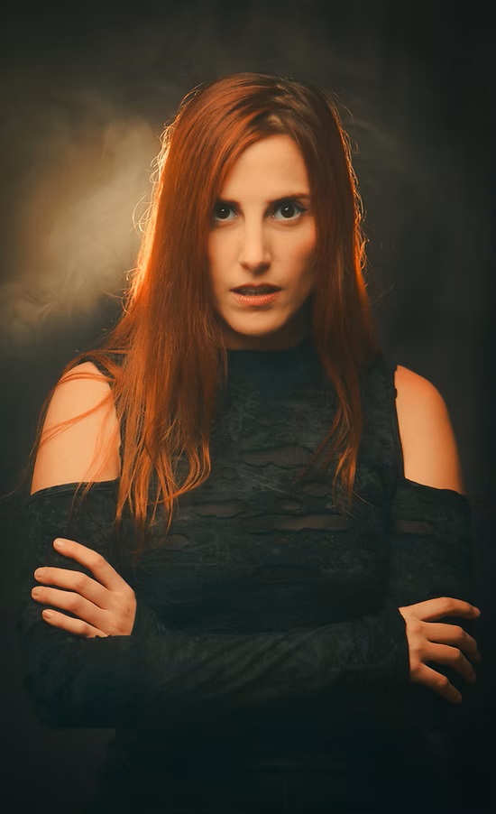 actriz /creadora / modelo/ directora/Actress / Model /Creator /Director